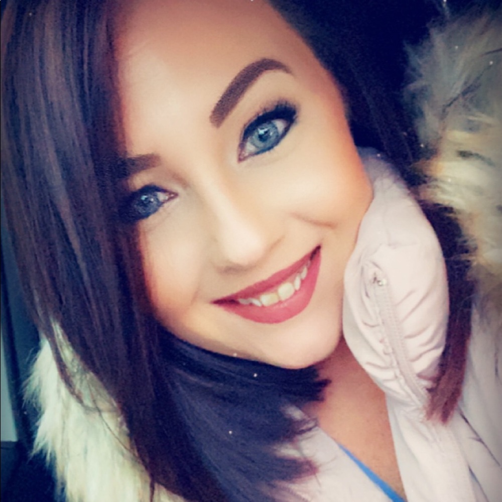 Meet your Posher, Sharleen